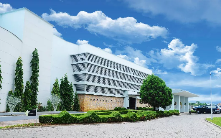 The campus for the Lagos Business School MBA is located in Lekki Lagos State Nigeria Lagos Business School Facebook