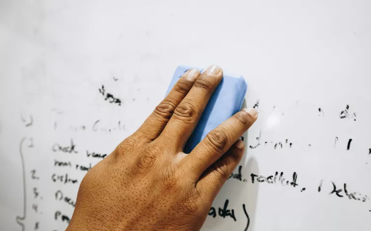 Combining the online and physical whiteboards is your best bet to perform well on the GMAT Reezky PradataiStock