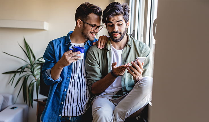 Bearded Men Share Memes 