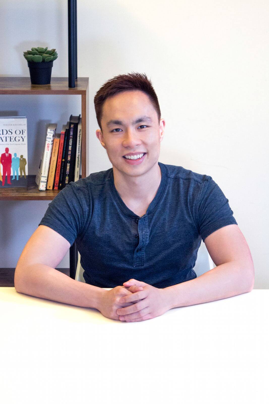 Davis Nguyen headshot